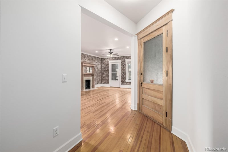 1210 E Colfax Ave #301, Denver, CO 80218