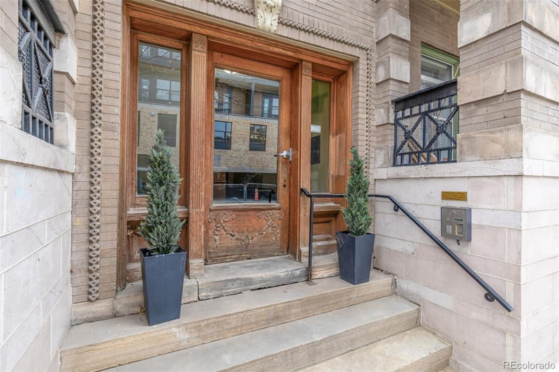 1210 E Colfax Ave #301, Denver, CO 80218