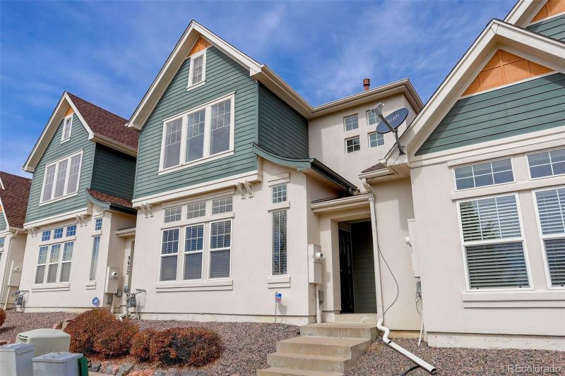 9612 W Indore Dr, Littleton, CO 80128