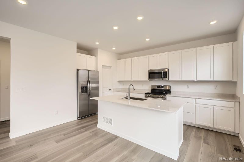 4283 Shirley Dr, Johnstown, CO 80534