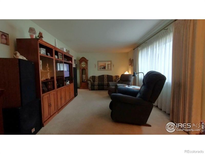 4408 Roosevelt Ave, Loveland, CO 80538