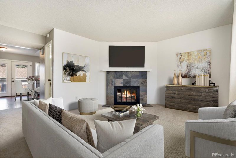 4106 S Mobile Cir #B, Aurora, CO 80013