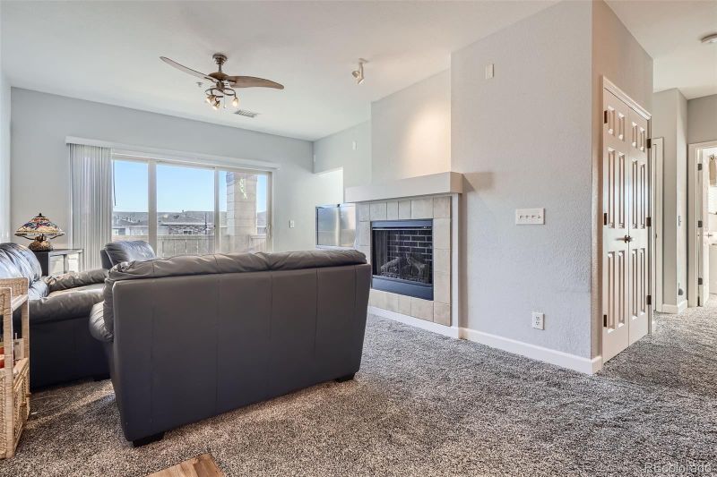 9318 Las Ramblas Ct #E, Parker, CO 80134