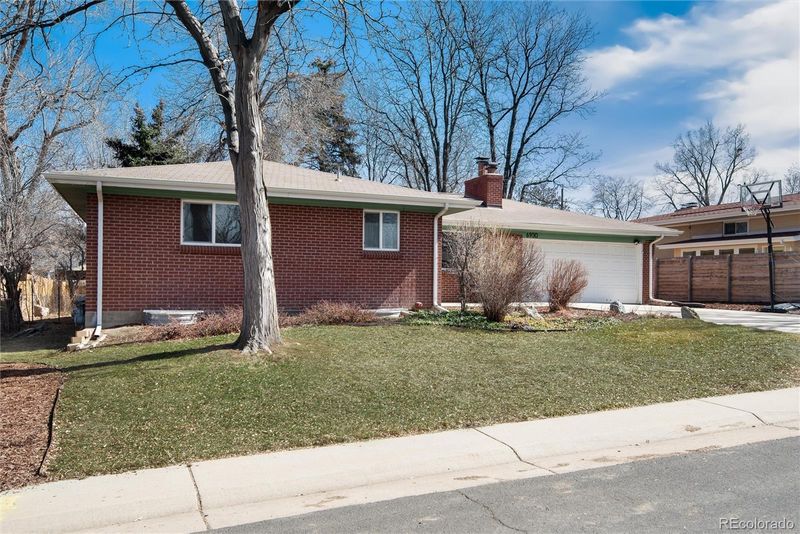 6930 S Delaware St, Littleton, CO 80120