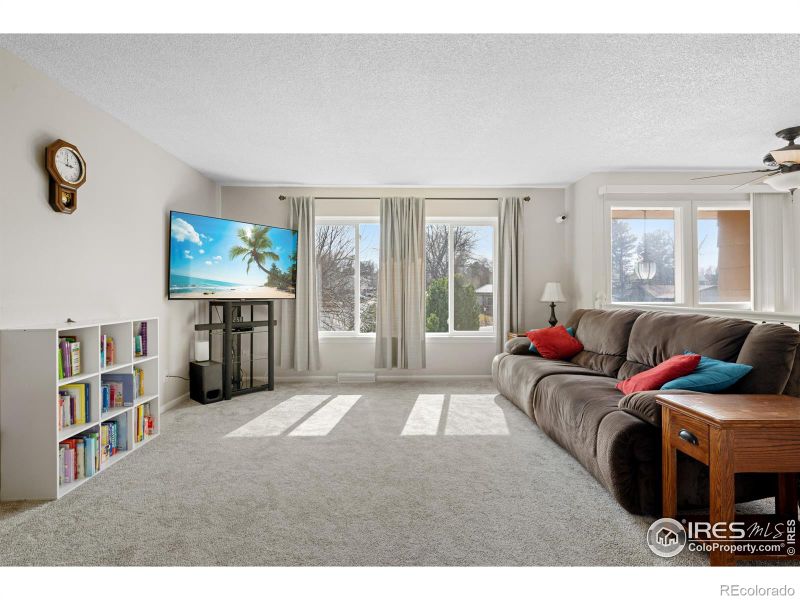 2711 W 17th St Rd, Greeley, CO 80634