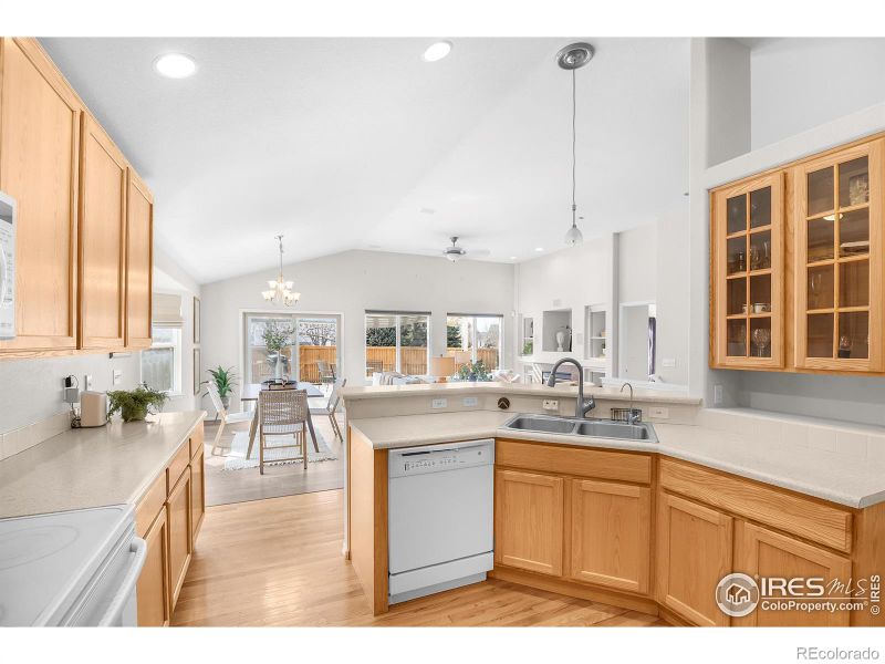 2122 Blue Wing Dr, Johnstown, CO 80534