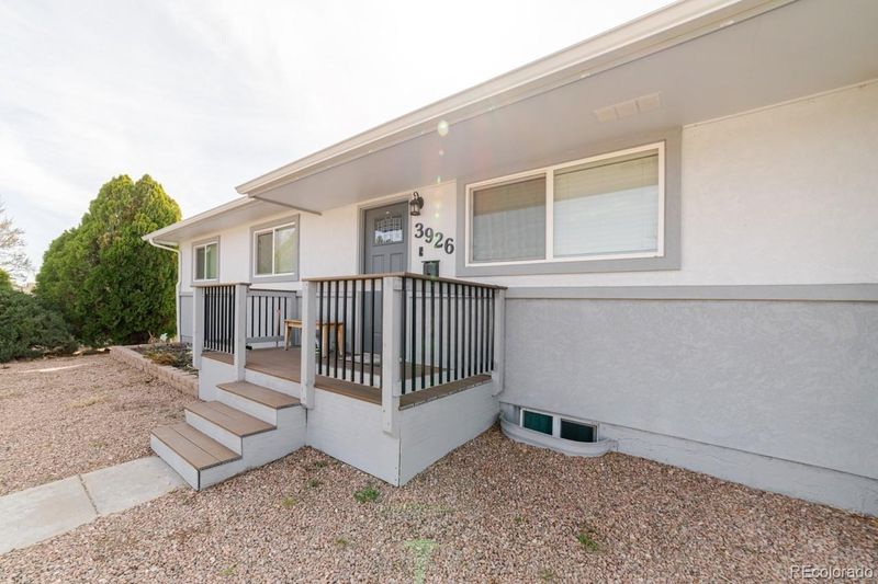 3926 Sheffield Ln, Pueblo, CO 81005