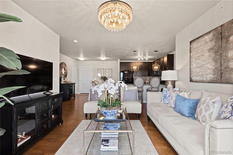 725 Elmhurst Dr #410, Highlands Ranch, CO 80129