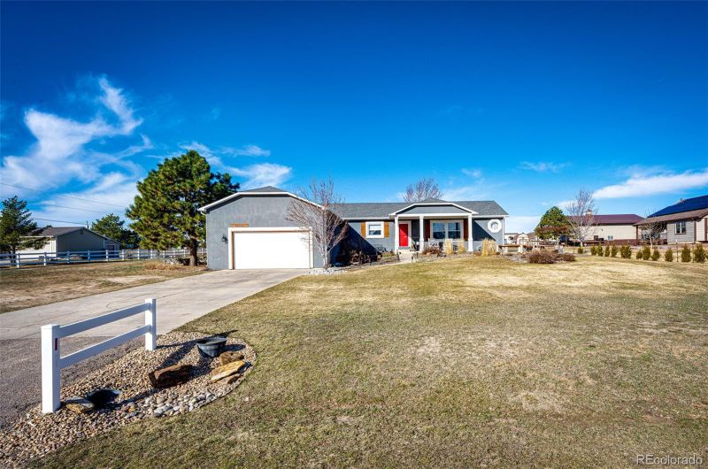 34241 E Columbine Trl, Elizabeth, CO 80107