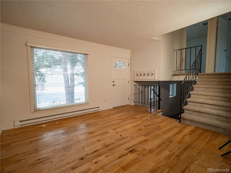 17973 E Iowa Dr, Aurora, CO 80017