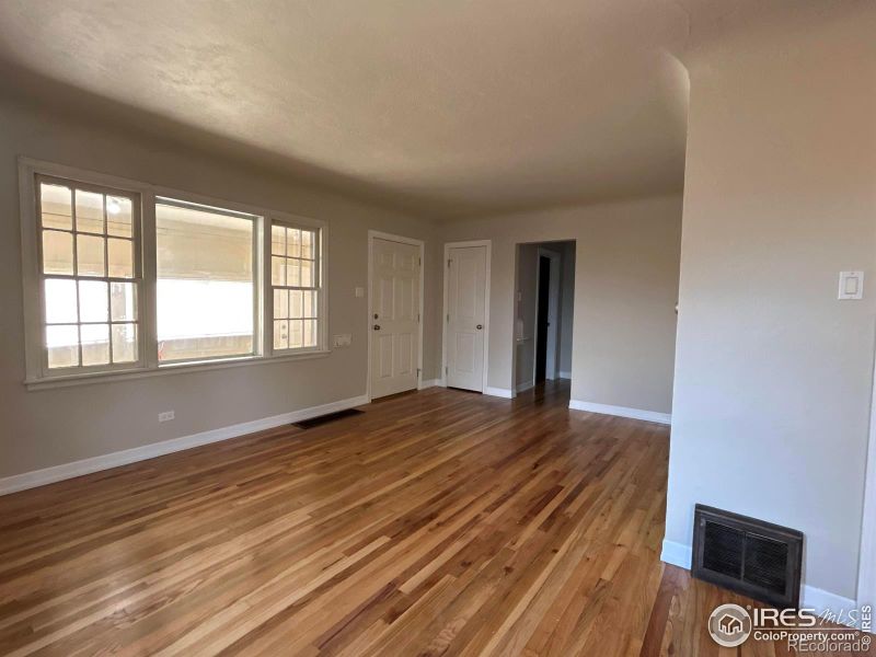 150 S Canosa Ct, Denver, CO 80219