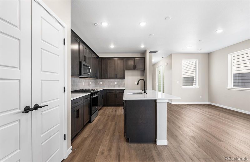 6217 N Nepal St, Aurora, CO 80019
