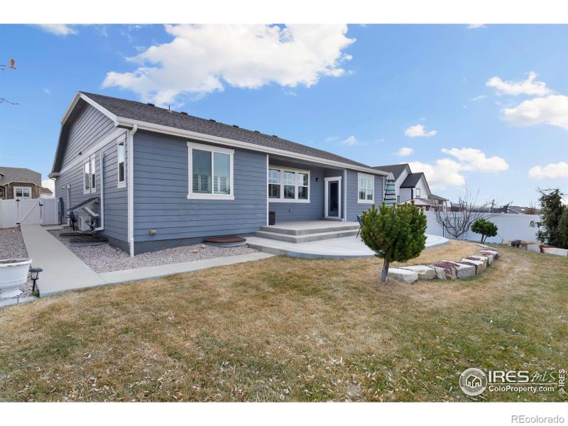 5288 Chantry Dr, Windsor, CO 80550