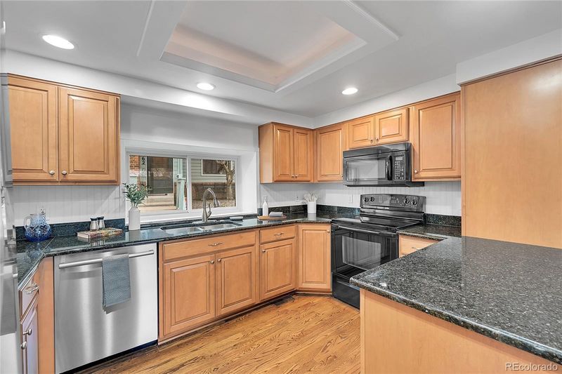 3082 E Long Cir S, Centennial, CO 80122