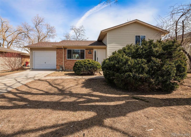 824 Gallup Rd, Fort Collins, CO 80521