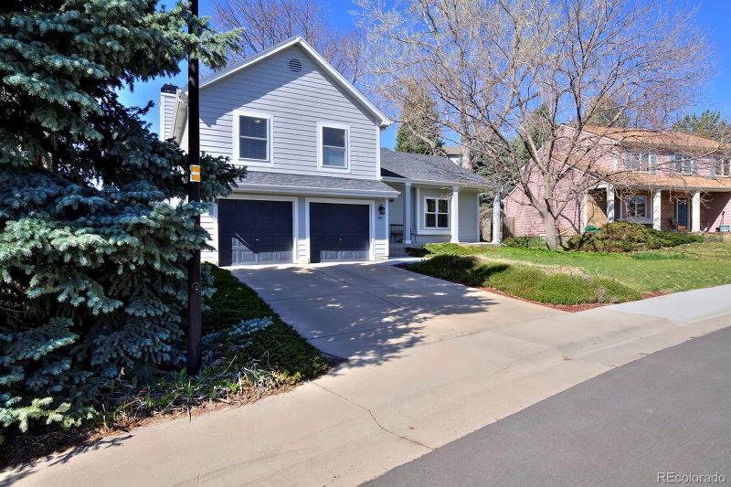 416 Eisenhower Dr, Louisville, CO 80027