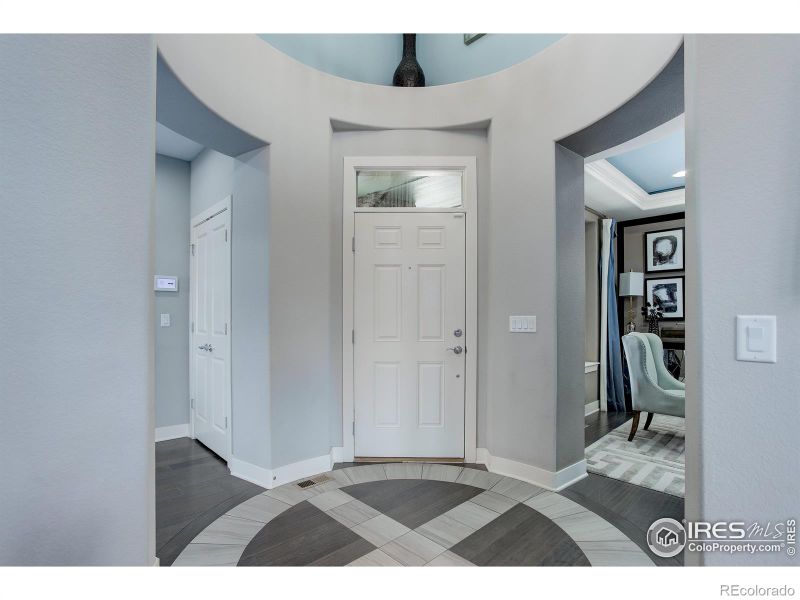 6103 Eagle Roost Dr, Fort Collins, CO 80528
