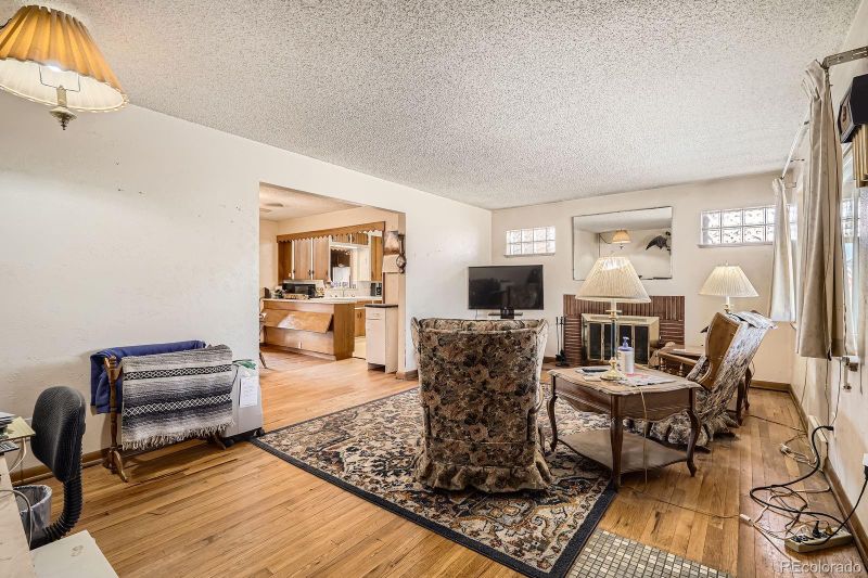 4585 Garrison St, Wheat Ridge, CO 80033