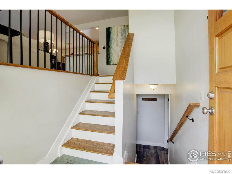 2823 Mountain View Ave, Longmont, CO 80503