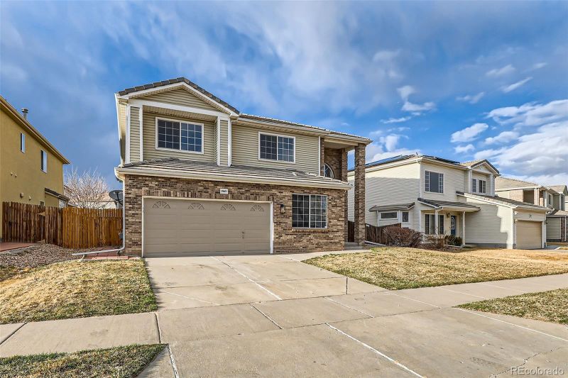20601 E 40th Ave, Denver, CO 80249