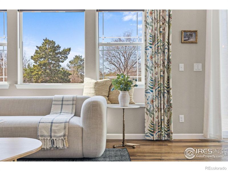 1860 Pioneer Cir, Lafayette, CO 80026