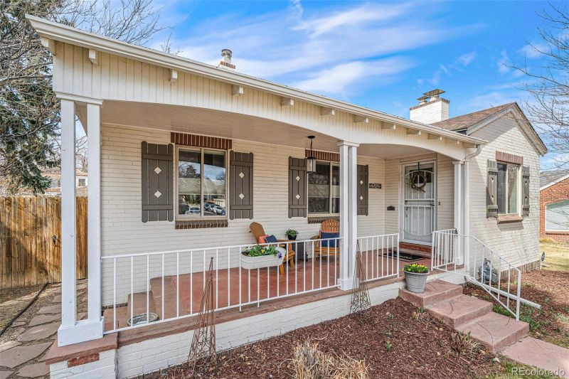 725 Dahlia St, Denver, CO 80220