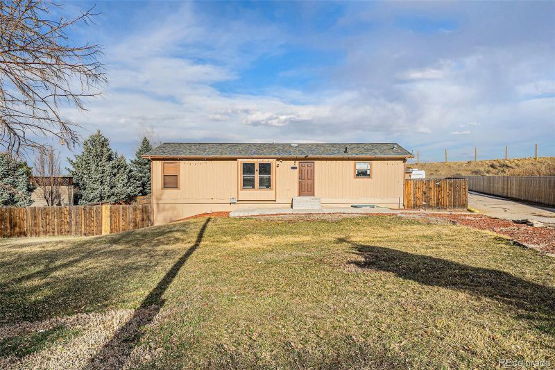 7892 Beverly Blvd, Castle Pines, CO 80108