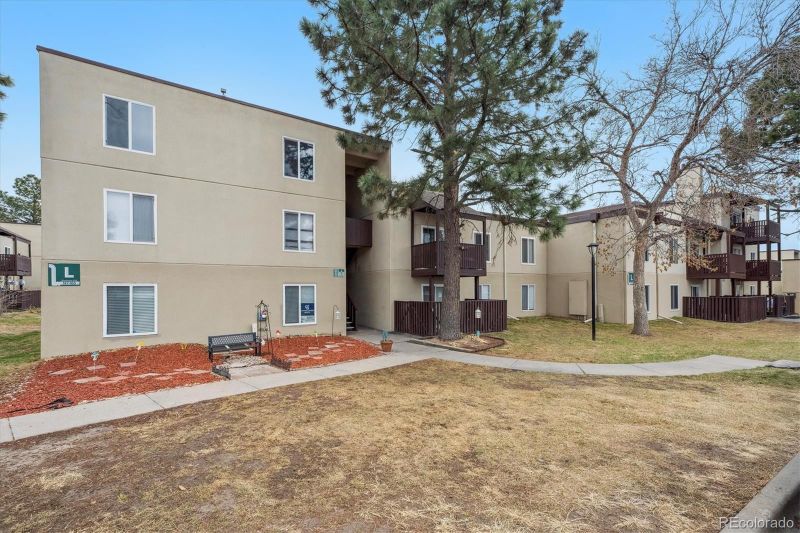 9995 E Harvard Ave #166, Denver, CO 80231