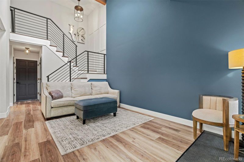 14252 E Radcliff Cir, Aurora, CO 80015