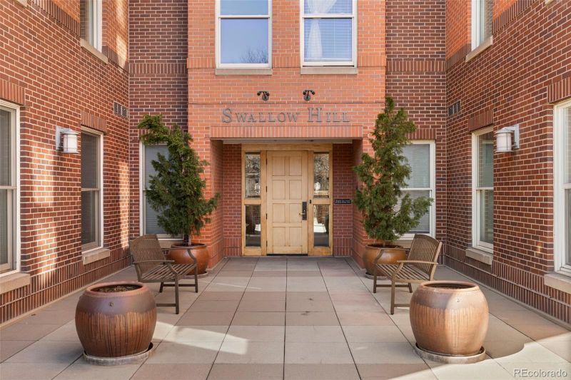 1631 N Emerson St #407, Denver, CO 80218