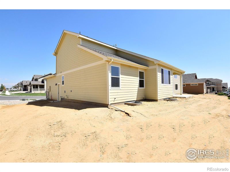 2408 Oakhurst Rd, Johnstown, CO 80534