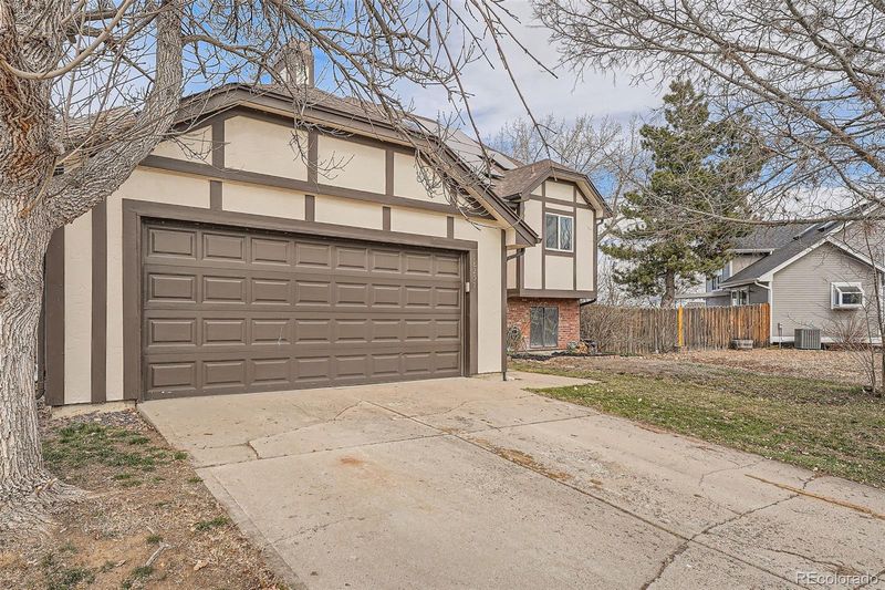 18251 E Union Dr, Aurora, CO 80015