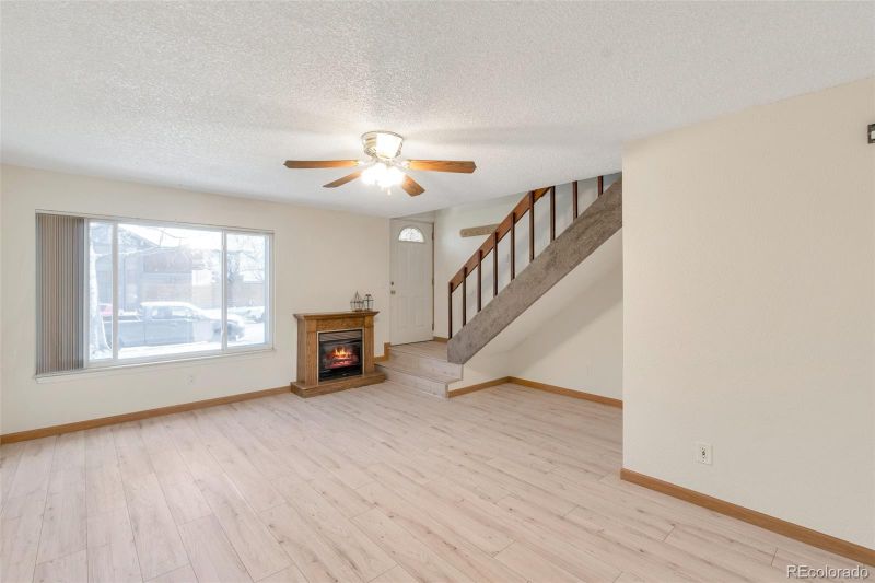 1203 S Crystal Way, Aurora, CO 80012