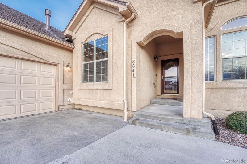 8641 Roaring Fork Dr, Colorado Springs, CO 80924