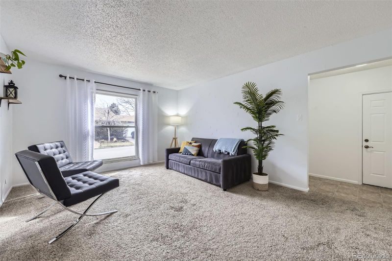 427 Hickory St, Broomfield, CO 80020