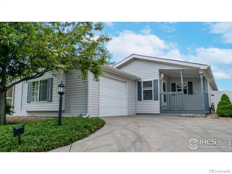 826 Sunchase Dr, Fort Collins, CO 80524