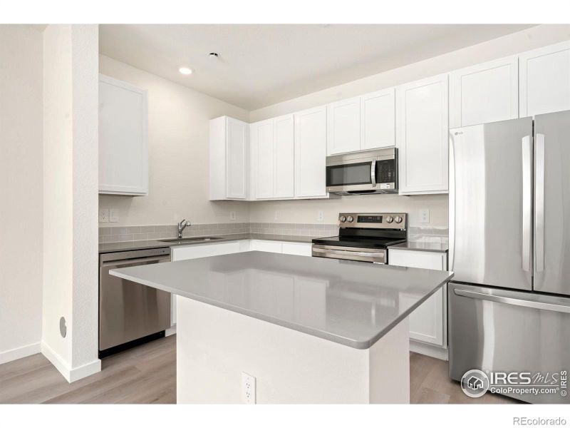439 Condor Way, Johnstown, CO 80534