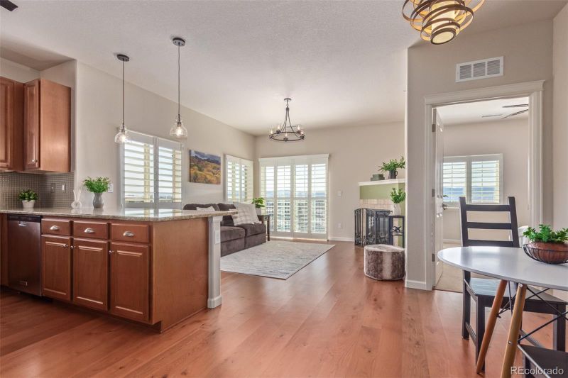 1162 Rockhurst Dr #404, Highlands Ranch, CO 80129