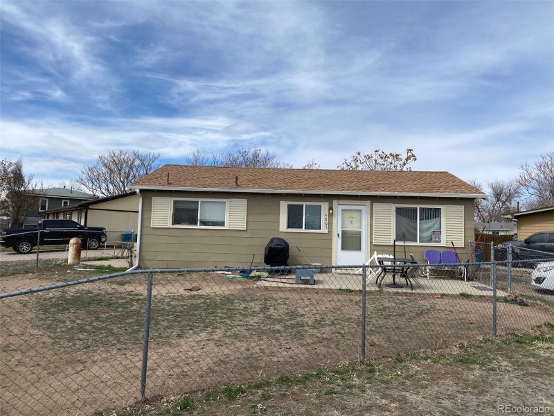 5803 Oneida St, Commerce City, CO 80022