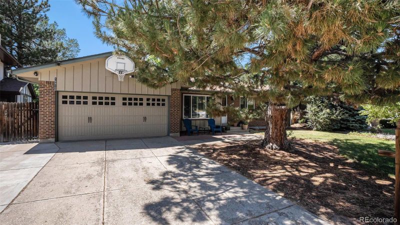 16917 E Eldorado Cir, Aurora, CO 80013