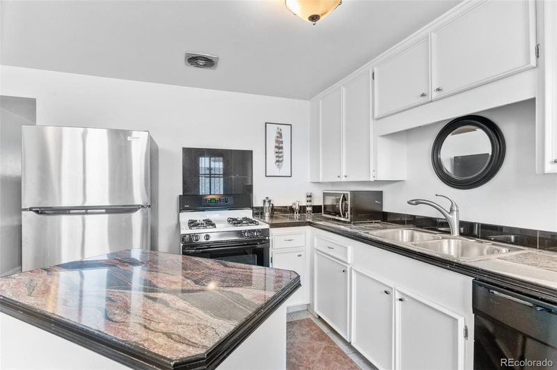 816 Forest St, Denver, CO 80220