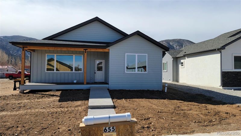 655 Alabama St, Poncha Springs, CO 81242
