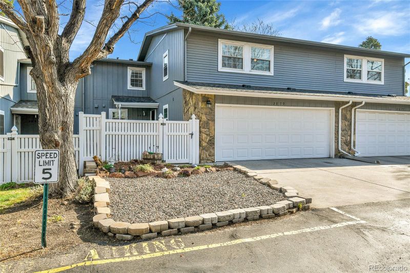 2879 S Xanadu Way, Aurora, CO 80014