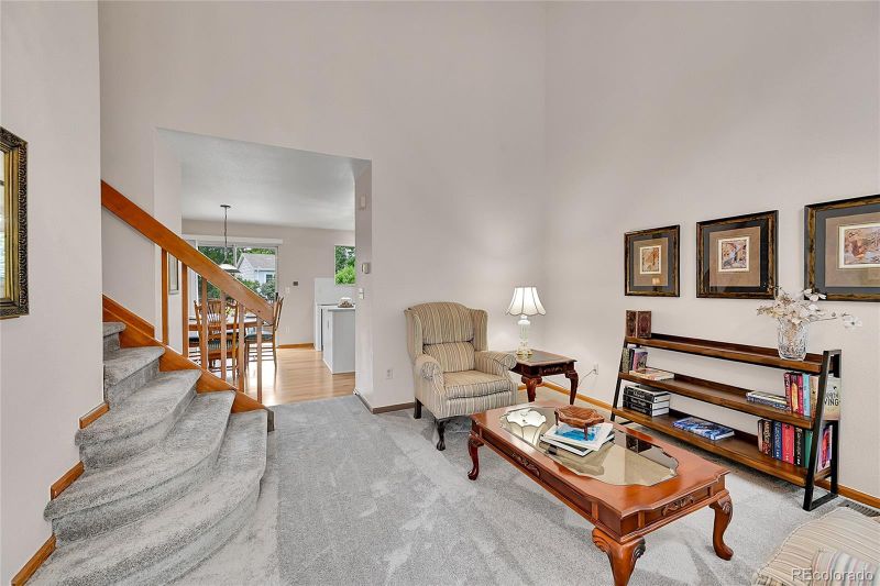 9717 Castle Ridge Cir, Highlands Ranch, CO 80129