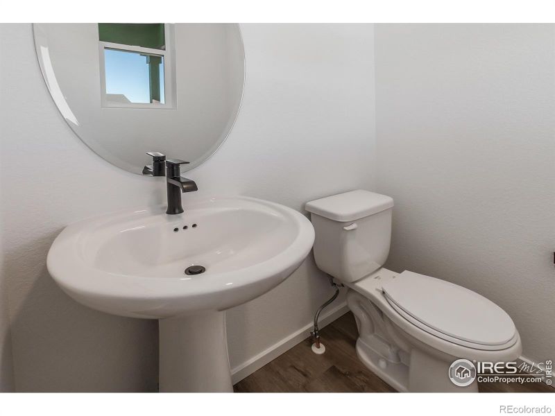 6049 Saddle Horn Dr, Timnath, CO 80547