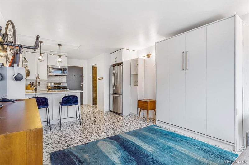 789 N Clarkson St #406, Denver, CO 80218