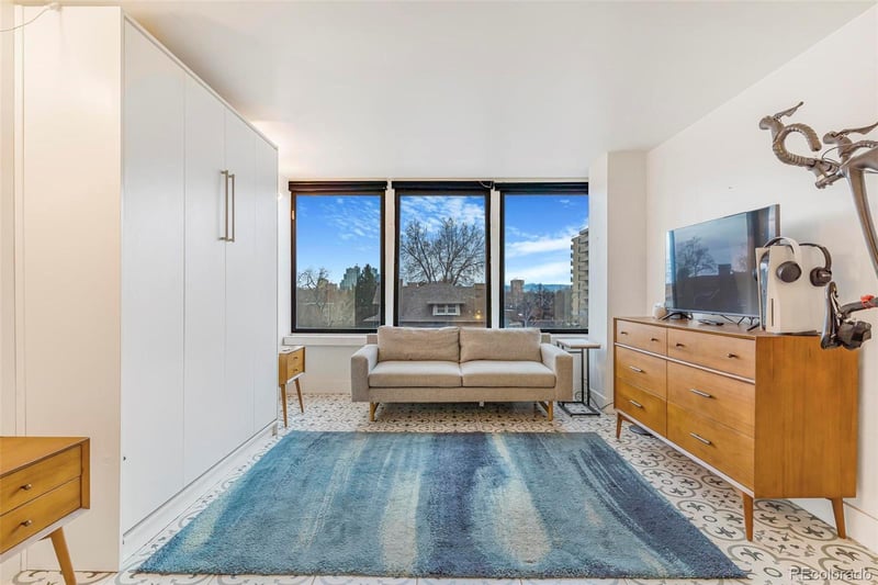 789 N Clarkson St #406, Denver, CO 80218