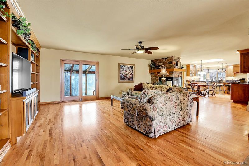 4700 Homestead St, Bow Mar, CO 80123