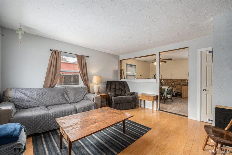 1781 Ruth Dr, Thornton, CO 80229