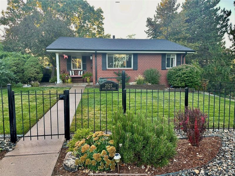2527 S Vine St, Denver, CO 80210